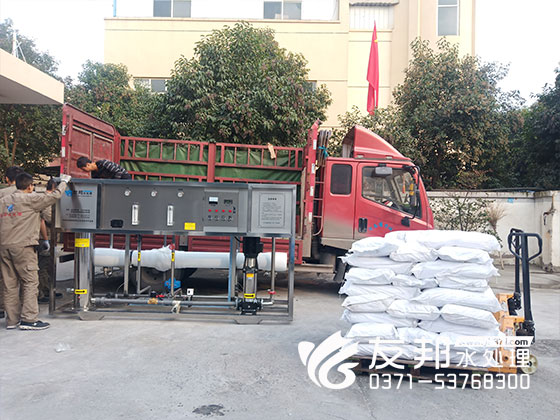 郑州5吨纯净水设备用于饮料行业!